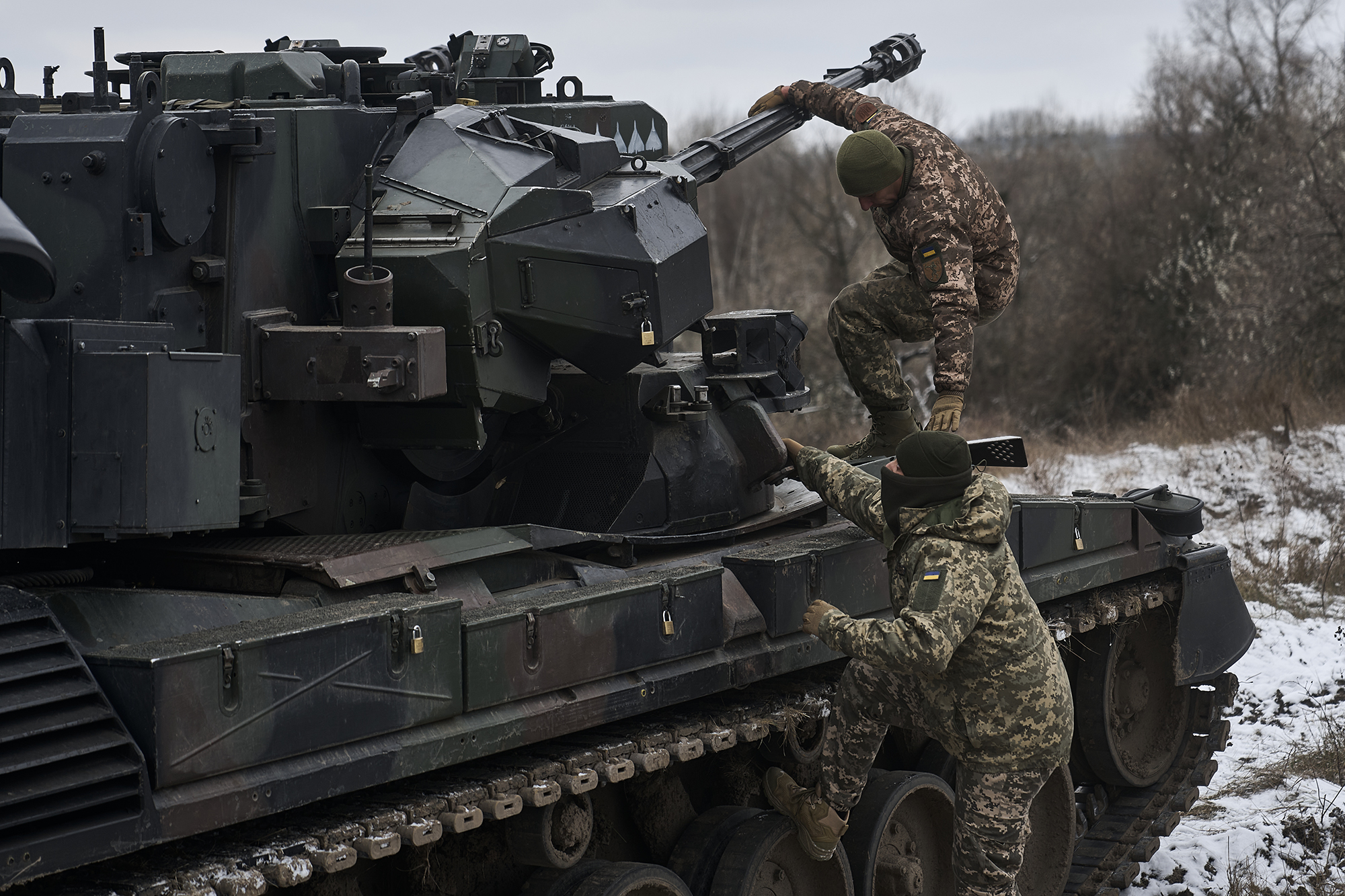 Between bad and tough decisions: Why Ukraine has no room for mistake in 2024